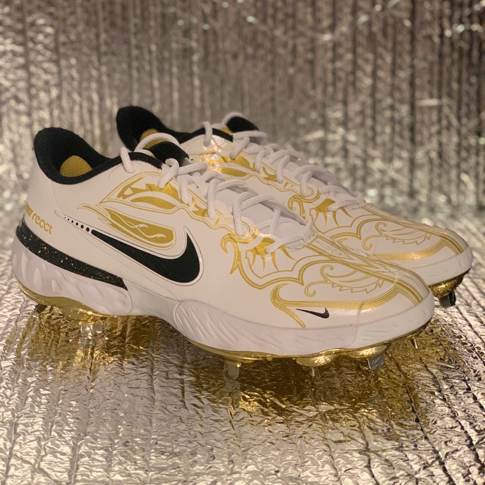 NEW NIKE ALPHA HUARACHE  ELITE 3 LOW PREMIUM